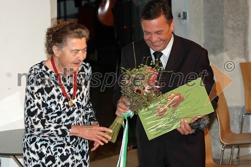 Alenka Gerlovič, akademska slikarka in Zoran Jankovič, župan Ljubljane