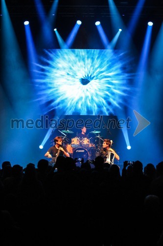 2 Cellos, veliki božični koncert