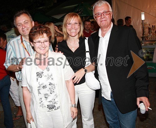 Anton Guzej, generalni direktor RTV Slovenija, mag. Polona Pivec, odg. urednica TV Maribor, Cvetka Žirovnik, pomočnica generalnega direktorja RTV Slovenija za organizacijo, kadre in izobraževanje in Vinko Vasle, direktor Radia Slovenija