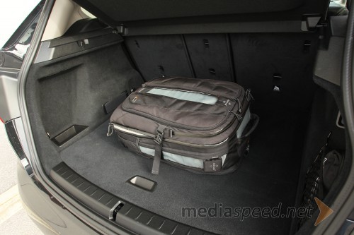 BMW 218i Active Tourer, prtljažnik