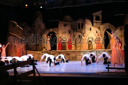 Baletna predstava Grk Zorba v izvedbi SNG Maribor