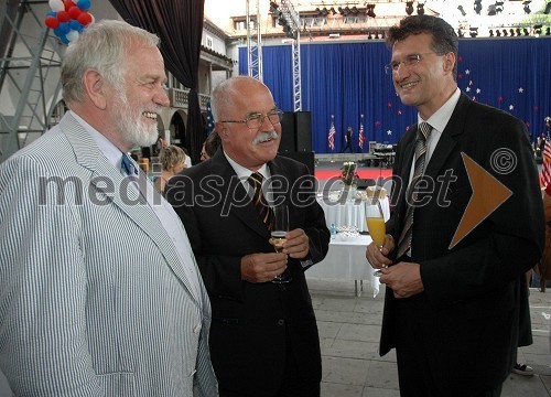 Mitja Meršol, novinar, dr. Boštjan Žekš, predsednik SAZU in Milan M. Cvikl, poslanec SD