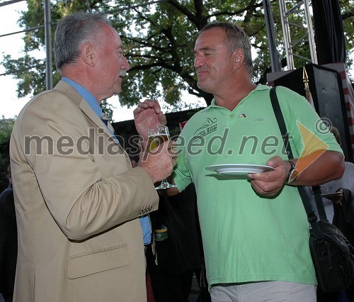 Anton Bebler, profesor na Fakulteti za družbene vede in Martin Strel, ultramaratonski plavalec