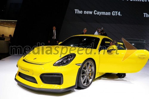 Porsche Cayman GT4