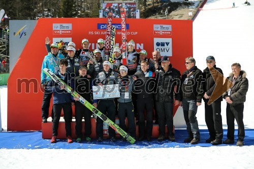 Slovenski orli zmagovalci ekipne tekme