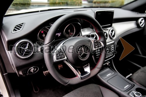 Mercedes-Benz CLA Shooting Brake, notranjost avtomobila