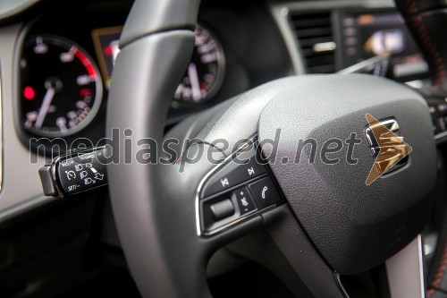 Seat Leon Xperience, notranjost