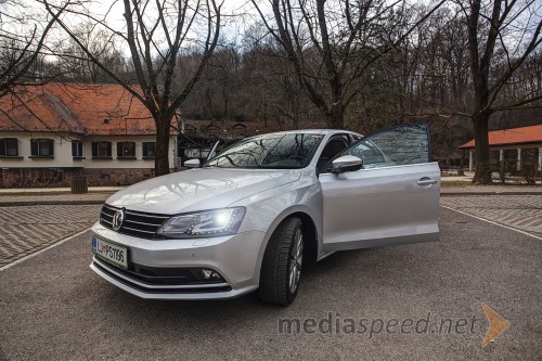 Volkswagen Jetta 2.0 TDI BlueMotion Sport