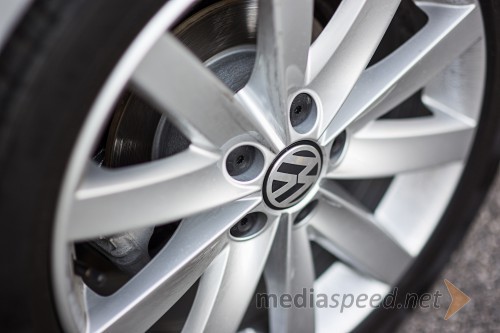 Volkswagen Jetta 2.0 TDI BlueMotion Sport, aluminijasta platišča Porto