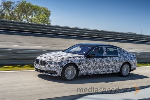 BMW 7 z novimi tehološkimi inovacijami