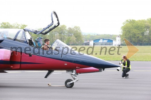 Flying Bulls na letališču Maribor