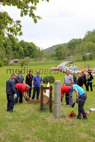 Kresovanje in praznovanje 1.maja, Koblarjev zaliv 2015