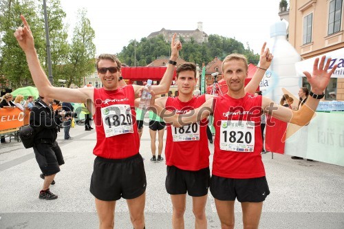 Kejžar team	1.mesto - Moške trojke na 12,5 km