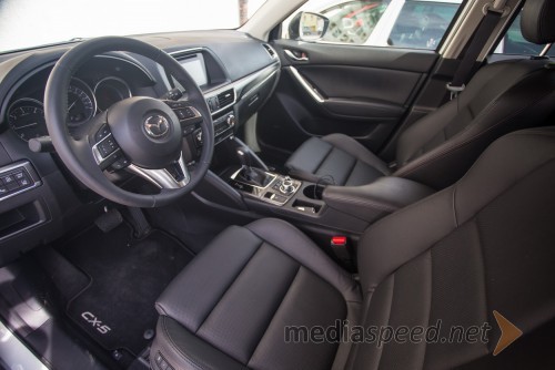 Mazda CX-5 CD175 AWD AT Revolution top, prijetno delovno okolje