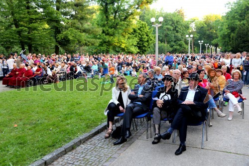 Operna noč v Mestnem parku