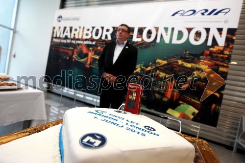 Torta, Prvi let Maribor - London