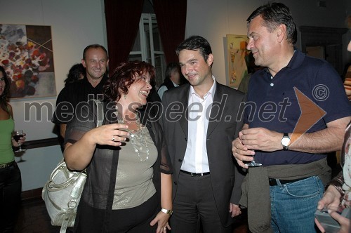 Mirjam Kalin, operna pevka, Danilo Ferjančič, direktor Porsche Slovenija in Zoran Jankovič, župan Ljubljane