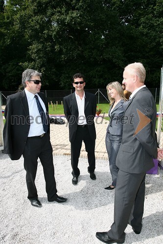 Andrej Verlič, podžupan Mestne občine Maribor, Rok Peče, podžupan Mestne občine Maribor in mestni svetnik MOM, Lidija Pliberšek, direktorica Pogrebnega podjetja in Danilo Burnač, podžupan Mestne občine Maribor