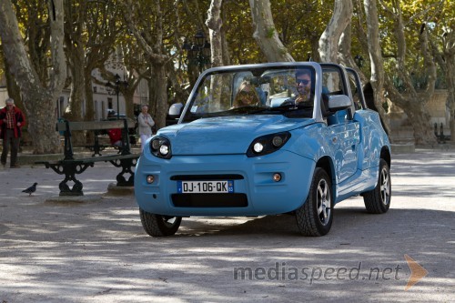 Citroën in Bluesummer