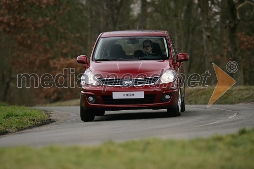 Nissan Tiida