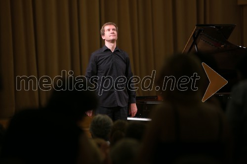 Nikolaj Luganski, koncert svetovno znanega pianista