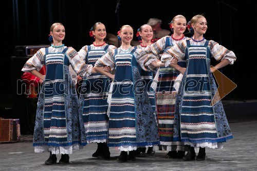 Državni ansambel »Rus« iz mesta Vladimir na Festivalu Ljubljana