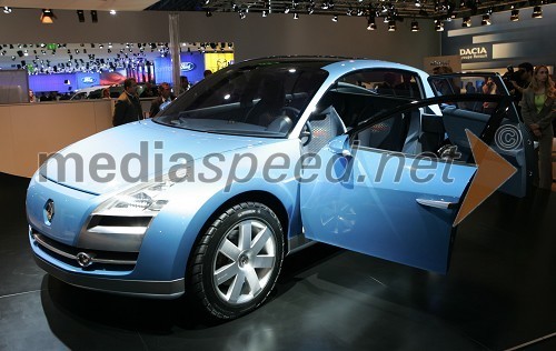 Novi konceptni avtomobil Renault Egeus