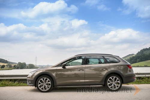 Seat Leon X-Perience 2.0 TDI DSG 4WD Start-Stop (184 KM)