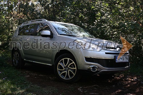 Citroen C-Crosser