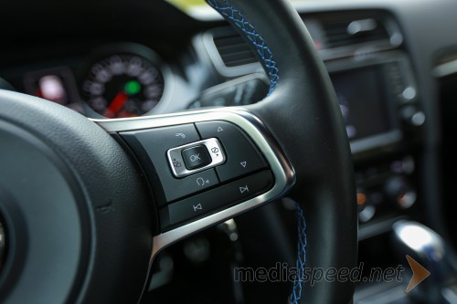 Volkswagen Golf GTE 1.4 TSI, upravljanje s prostoročnim telefoniranjem