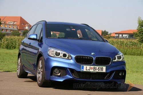 BMW 220d xDrive Active Tourer