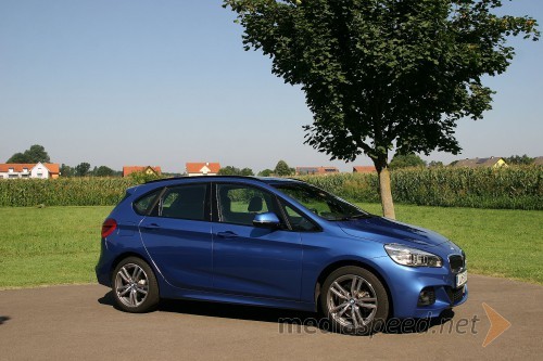 BMW 220d xDrive Active Tourer