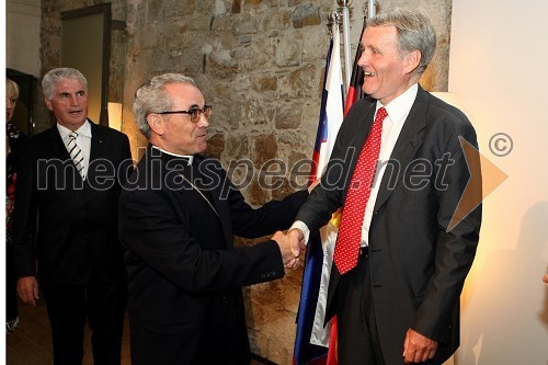 Ludvik Toplak, nekdanji rektor mariborske univerze, Santos Abril y Castello, apostolski nuncij v Sloveniji in dr. Hans-Joachim Goetz, nemški veleposlanik v Sloveniji