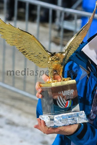 Pokal 64. novoletne turneje v smučarskih skokih - zlati orel