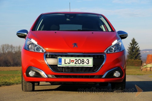 Peugeot 208 Allure 1.6 BlueHDi 100 Stop&Start