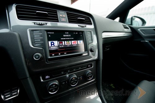Volkswagen Golf Alltrack 2.0 TDI 4Motion, doplačljiv navigacijski sistem Discover Media
