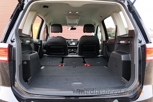 Volkswagen Touran 1.6 TDI Comfortline, največja prostornina prtljažnika meri 1.980 litrov