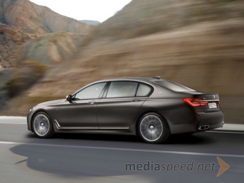 Novi BMW M760Li xDrive