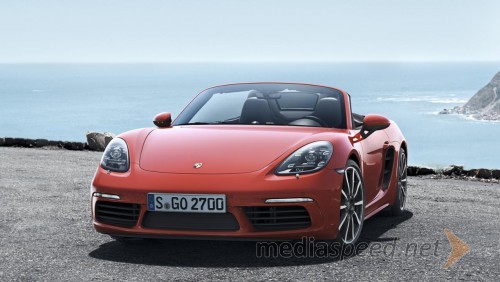 Prenovljeni Porsche Boxster 718