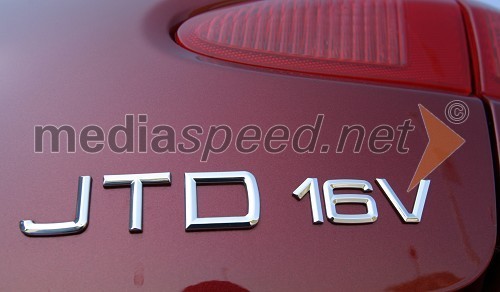 Alfa Romeo 147 JTD 16V