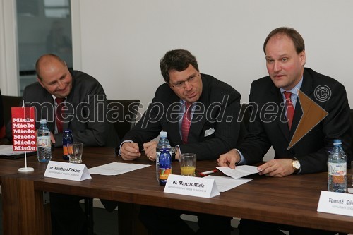 Janez Zorko, direktor podjetja Miele Adria, Reinhard Zinkann, administrativni vodja in solastnik podjetja Miele in Marcus Miele, administrativni vodja in solastnik podjetja Miele