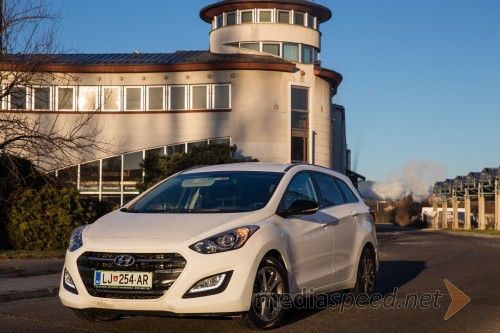 Hyundai i30 Wagon 1.6 CRDi HP 7DCT Black Line