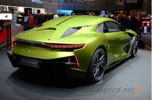 DS E-TENSE izbran za najboljše konceptno vozilo ženevskega salona