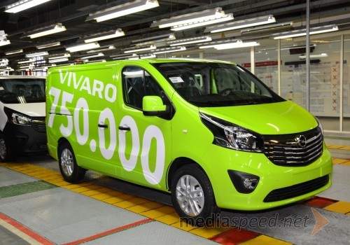 Opel Vivaro z zaporedno številko 750.000