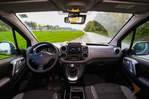 Peugeot Partner Tepee Allure 1.6 BlueHDi 120 EUR6, mediaspeed test