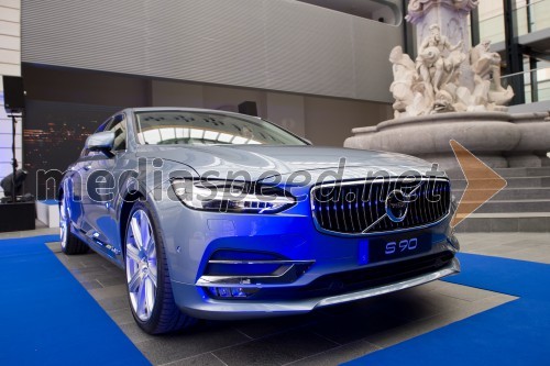 Volvo S90, statična predstavitev