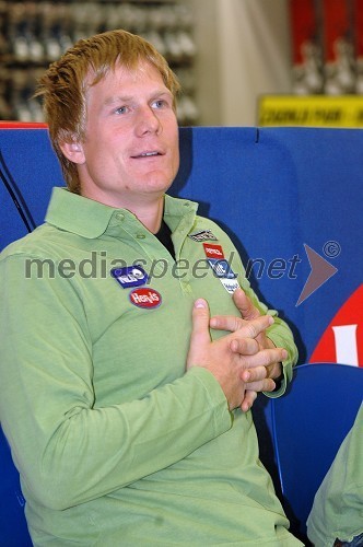 Predstavitev in tiskovna konferenca alpske smučarske reprezentance za sezono 2007/08