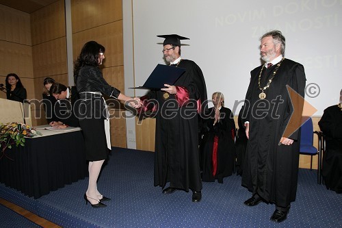 Dr. Karin Širec, dr. Ivan Rozman, rektor Univerze v Mariboru in red. prof. dr. Samo Bobek, dekan Ekonomsko-poslovne fakultete Univerze v Mariboru