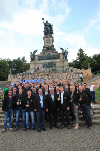 Vinska reprezentanca Slovenije na obisku v mestu Rüdesheim am Rhein