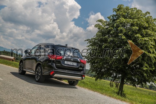 Mitsubishi Outlander PHEV